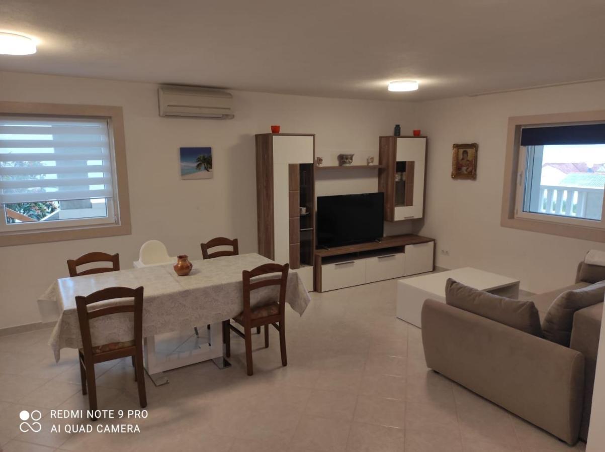 Apartments Marko Sutivan Insel Brac Kültér fotó